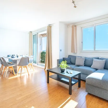 Apartament Superbe 3p Vue Avec Parking