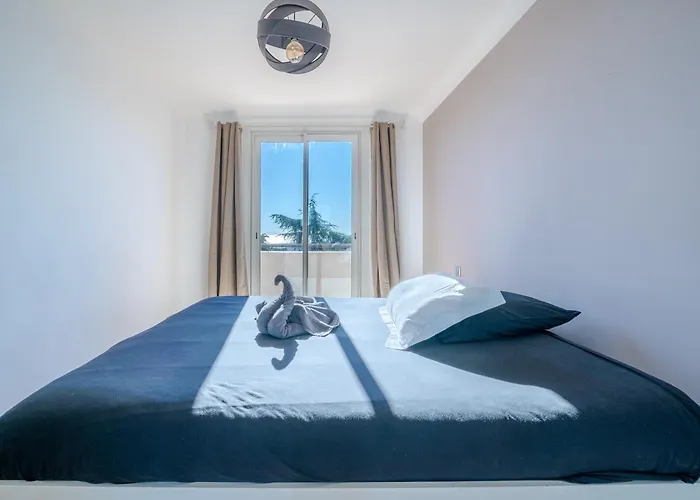 Superbe 3p Vue Avec Parking Apartamento Niza