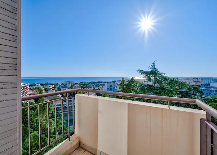 Superbe 3p Vue Avec Parking نيس
